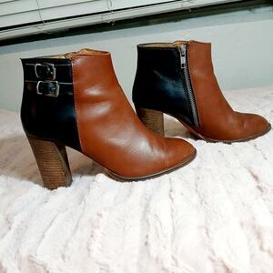 Madewell Brown and Black Ankle Boots with Chunky Heel